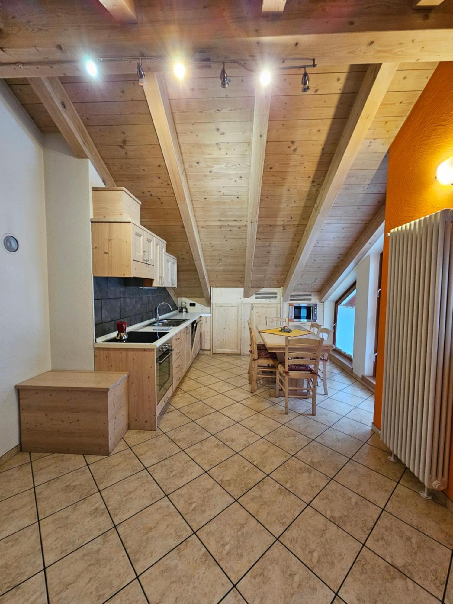 La Rugiada Apartment
